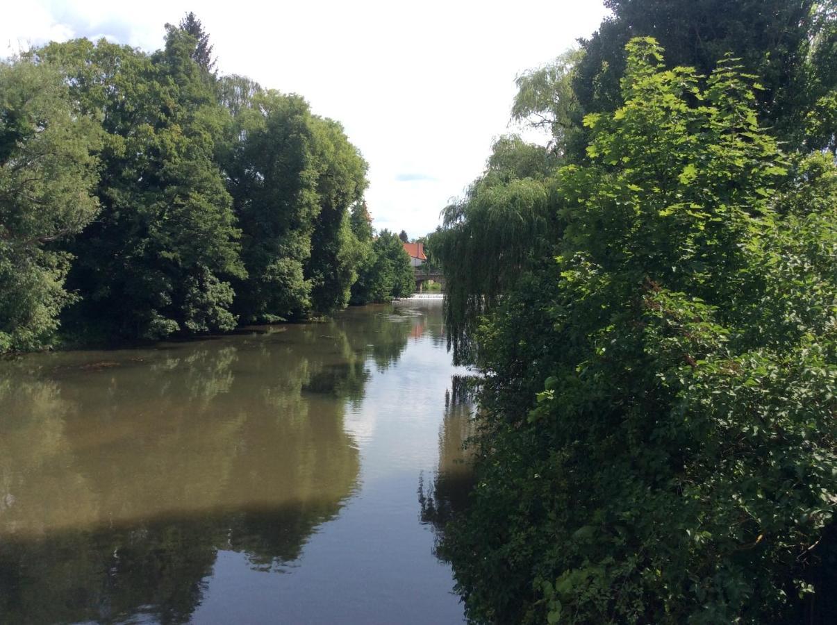 Ferienwohnung Villa Am Fluss Lauf an der Pegnitz Exteriör bild